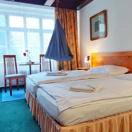 Magnolia Hotel 3*