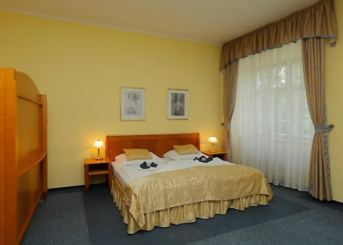 Magnolia Hotel